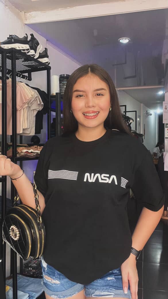 CAMISETA OVERSIZE DE DAMA NASA