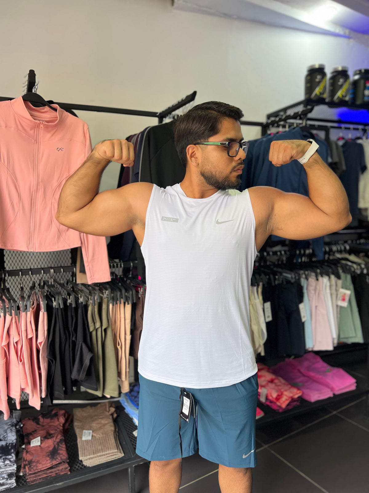 CAMISOLA DE COMPRESION DEPORTIVA POR MAYOR- NIKE