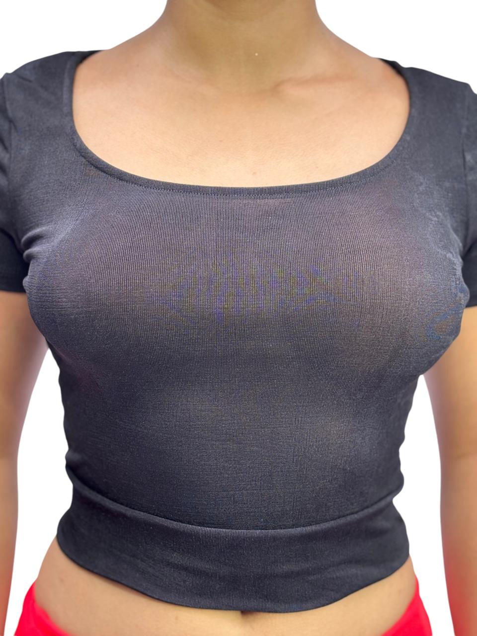 BLUSAS BASICAS COLOR SOLIDO- ACTIVE