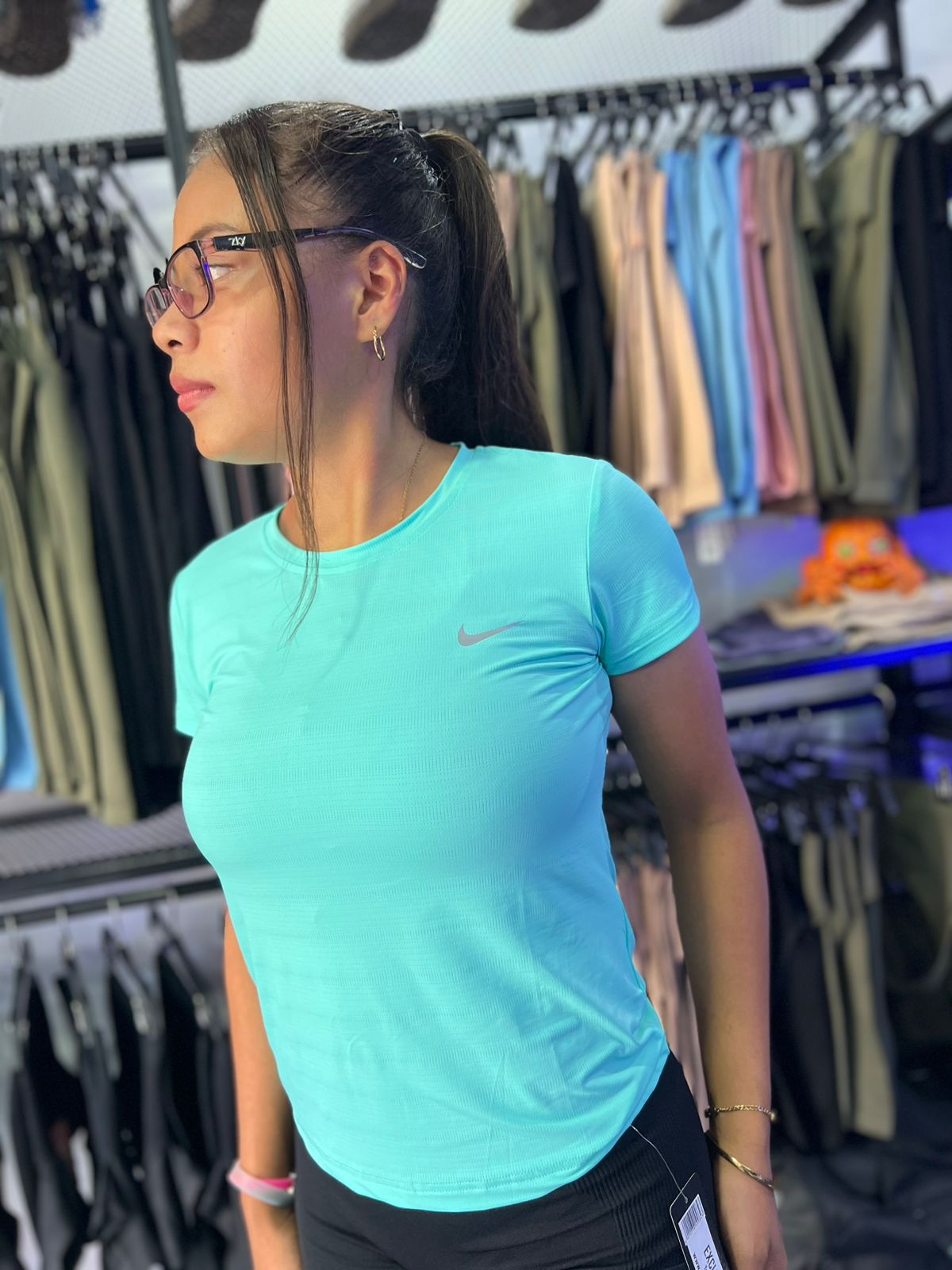 CAMISA DRYFIT NIKE DAMA POR MAYOR