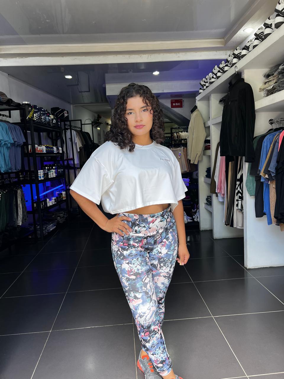 LEGGINGS CON ESTAMPADO AME- ACTIVE QUEENS