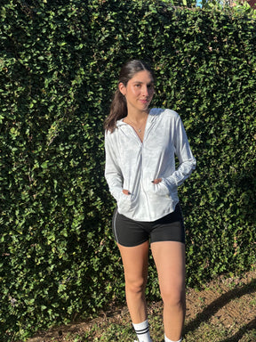 CHAQUETA RUNNING - CON CAPUCHA