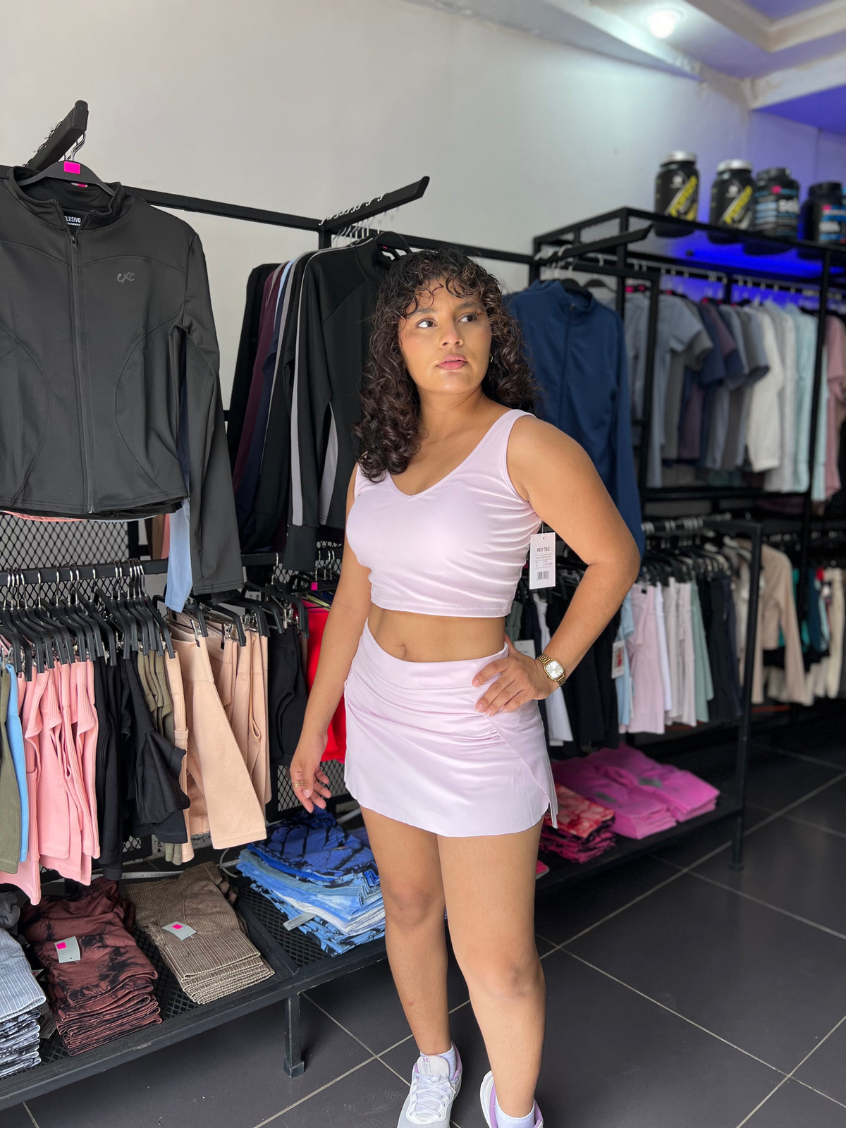 CONJUNTO DEPORTIVO FALDA