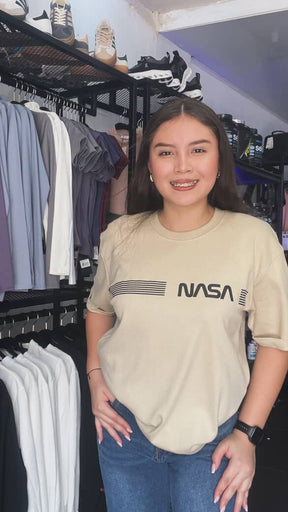 CAMISETA OVERSIZE DE DAMA NASA