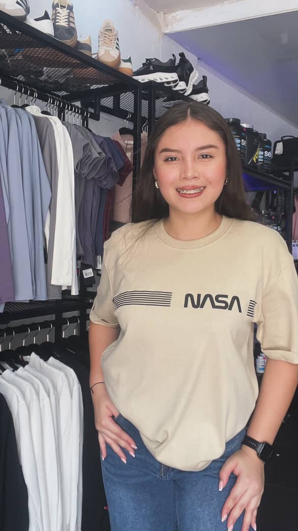 CAMISETA OVERSIZE DE DAMA NASA POR MAYOR