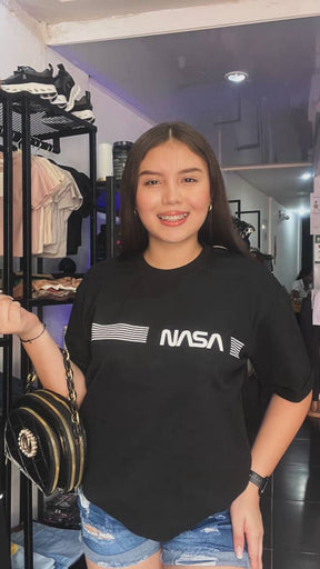 CAMISETA OVERSIZE DE DAMA NASA