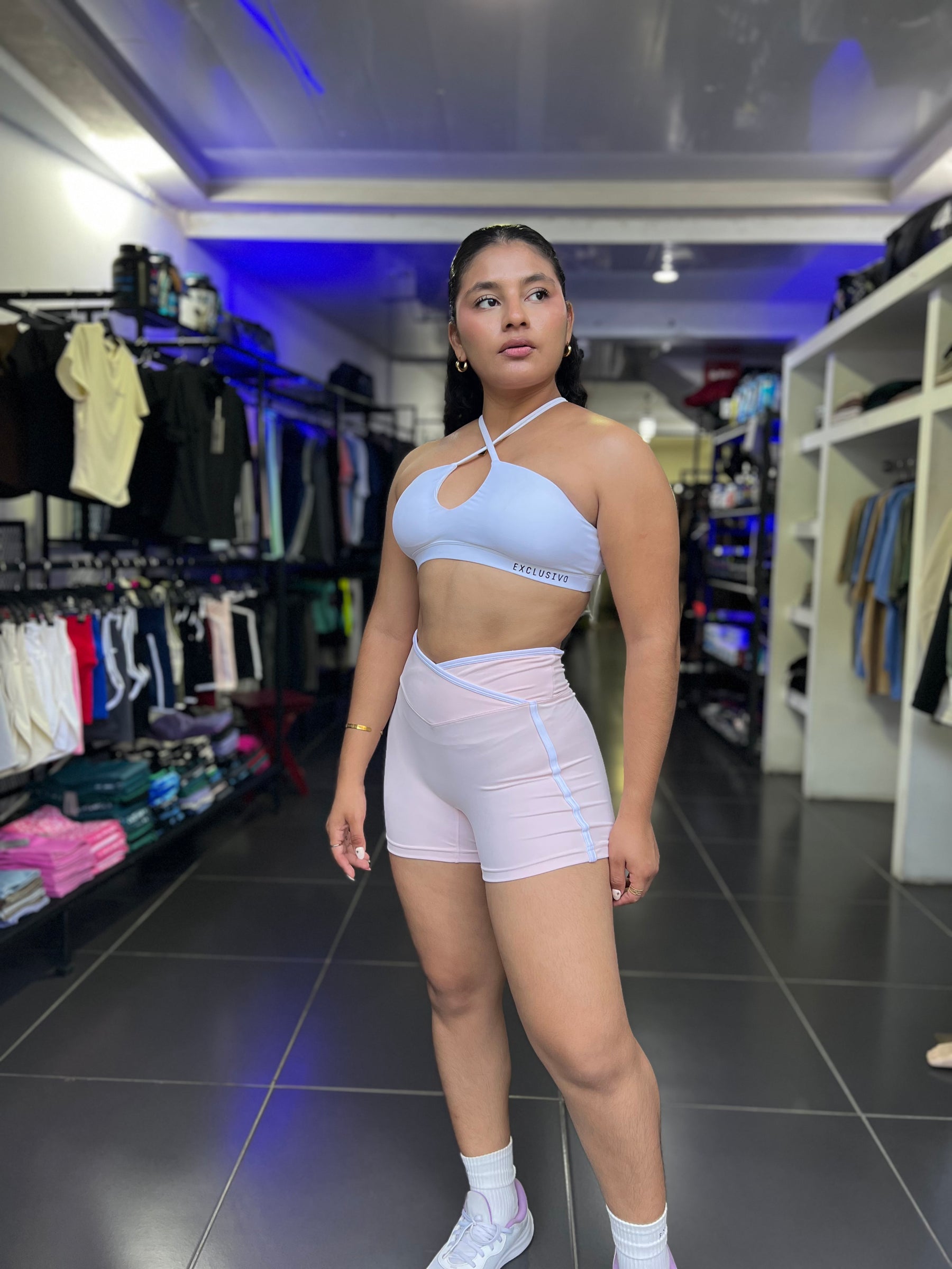 SHORT DEPORTIVO CORTE V