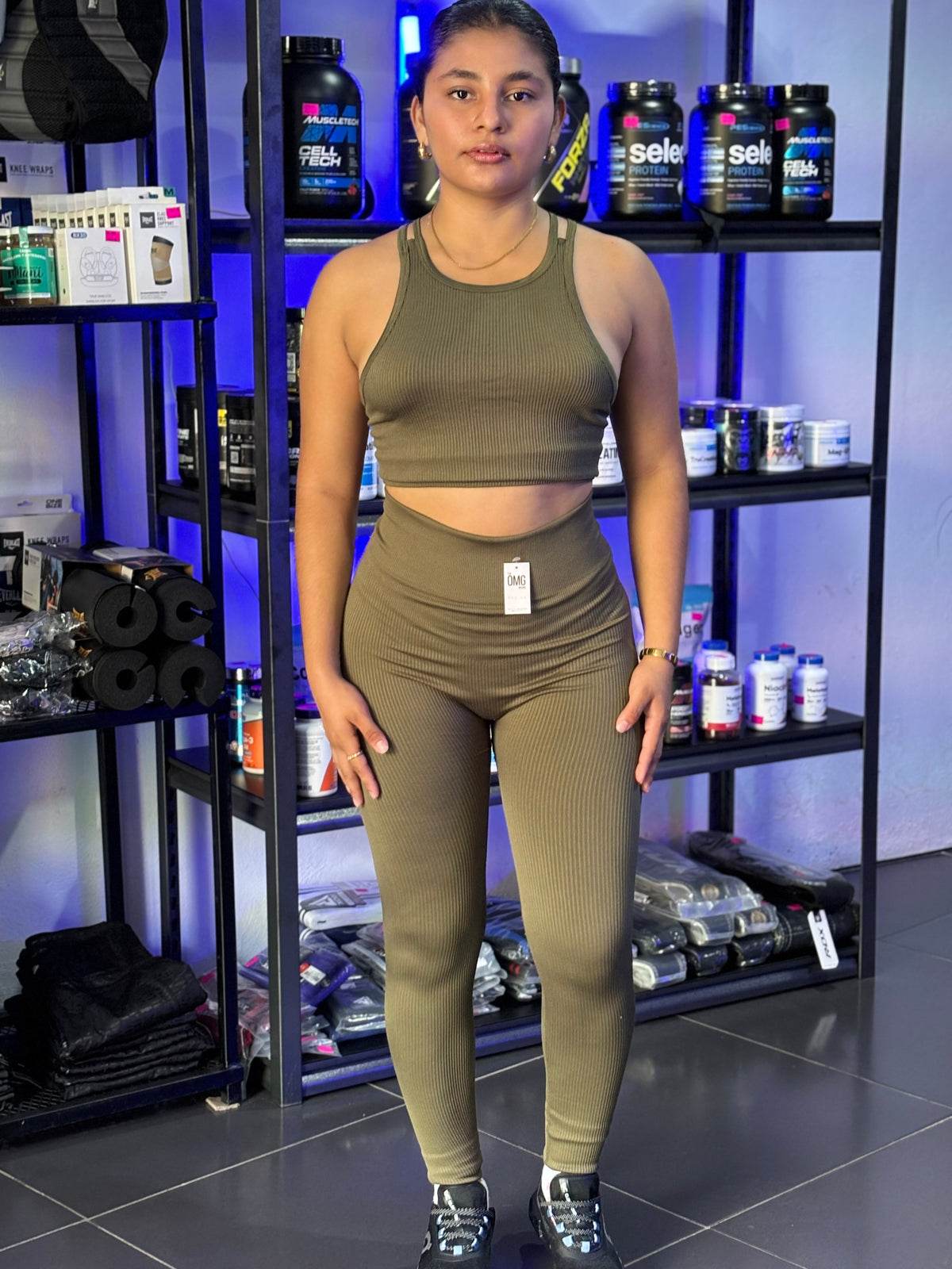 (Compras grandes) CONJUNTO LARGO TOP CRUZADO SEMALESS