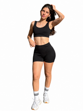 CONJUNTO LEVANTA COLA