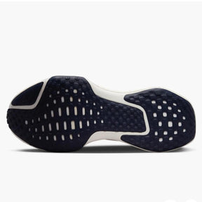 NIKE ZOOMX INVICIBLE RUN-3 BLANCO