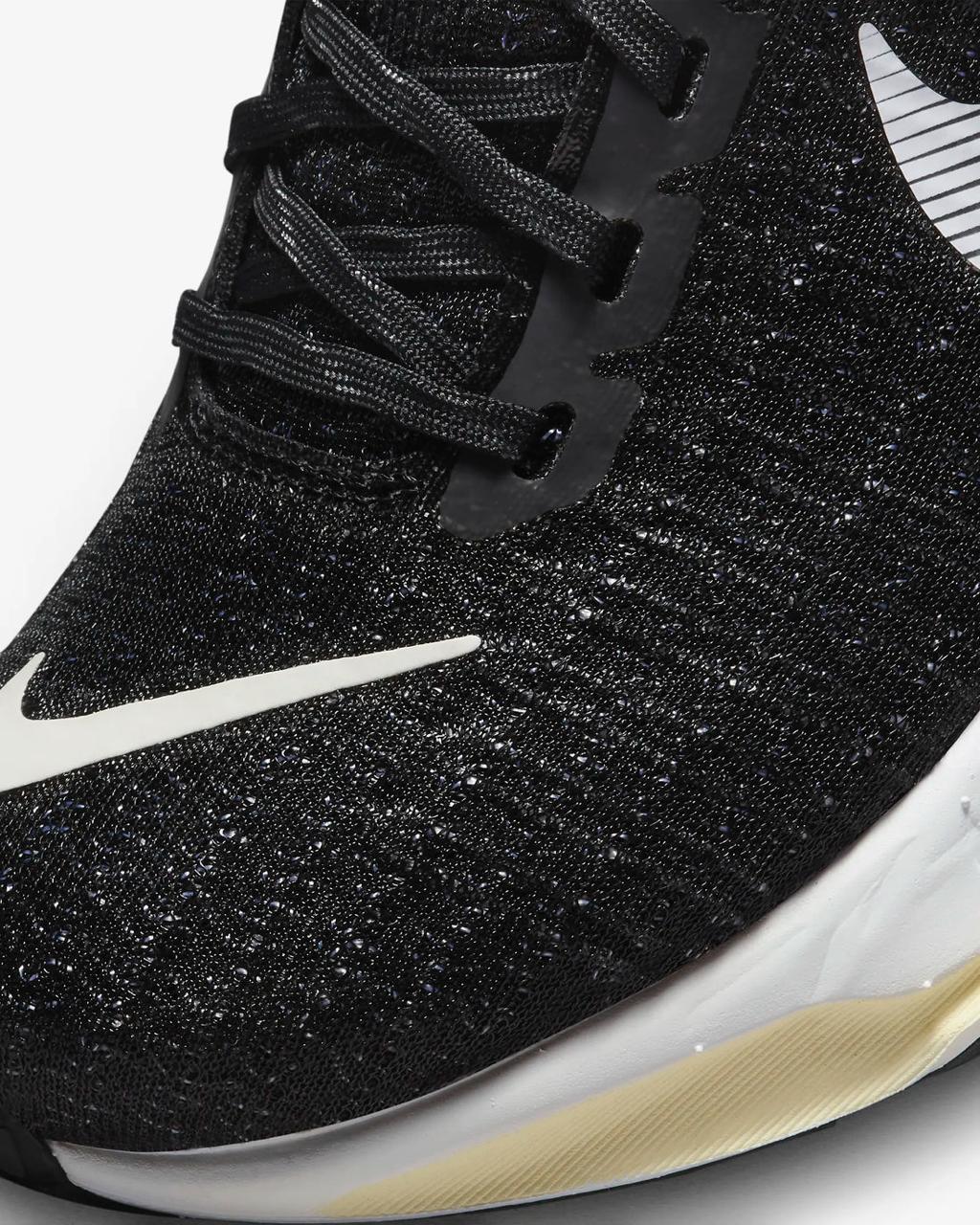 NIKE ZOOMX INVICIBLE RUN-3