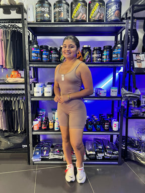 JUMPER CORTO TIRANTES GRUESO