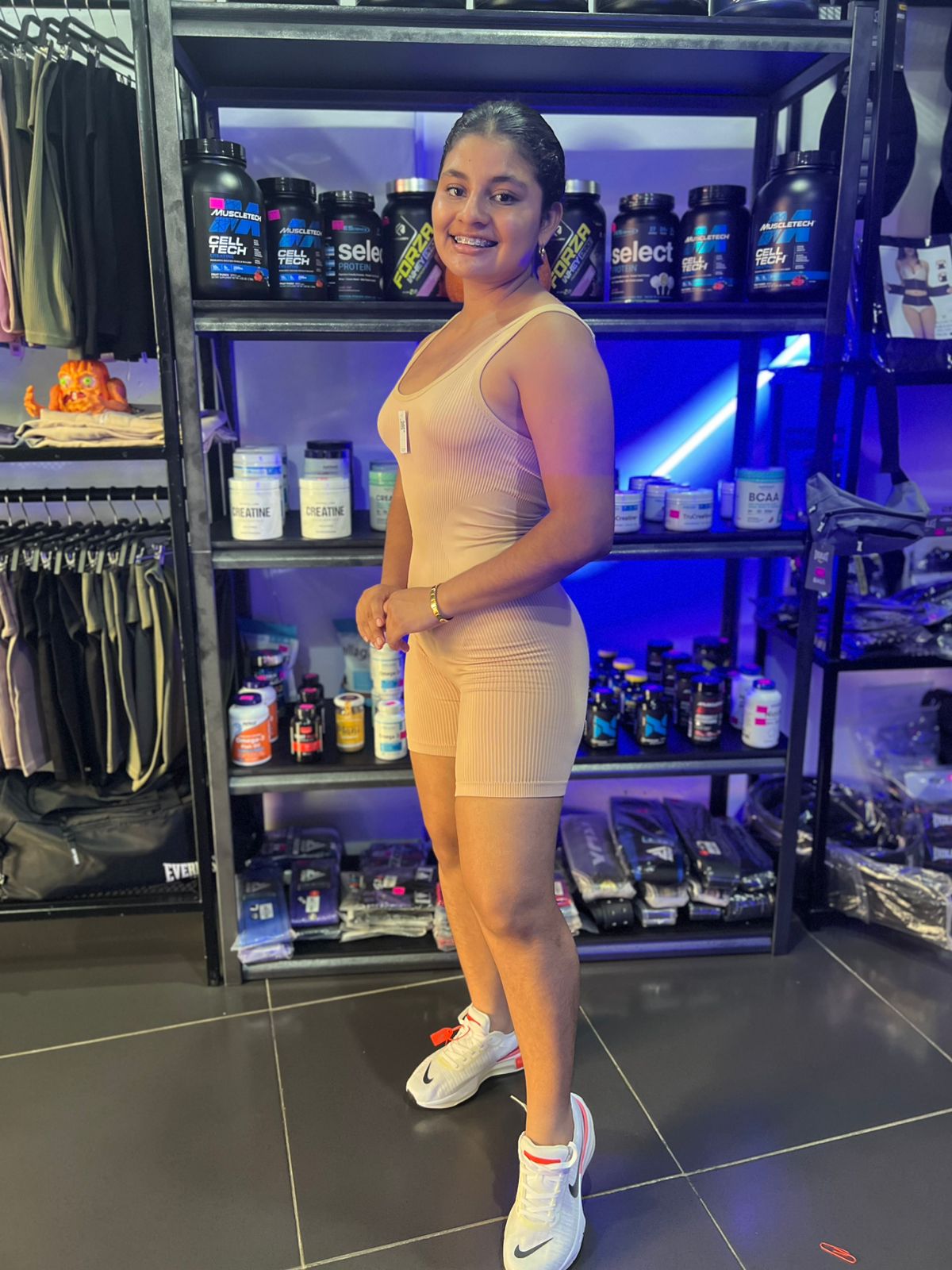 JUMPER CORTO TIRANTES GRUESO