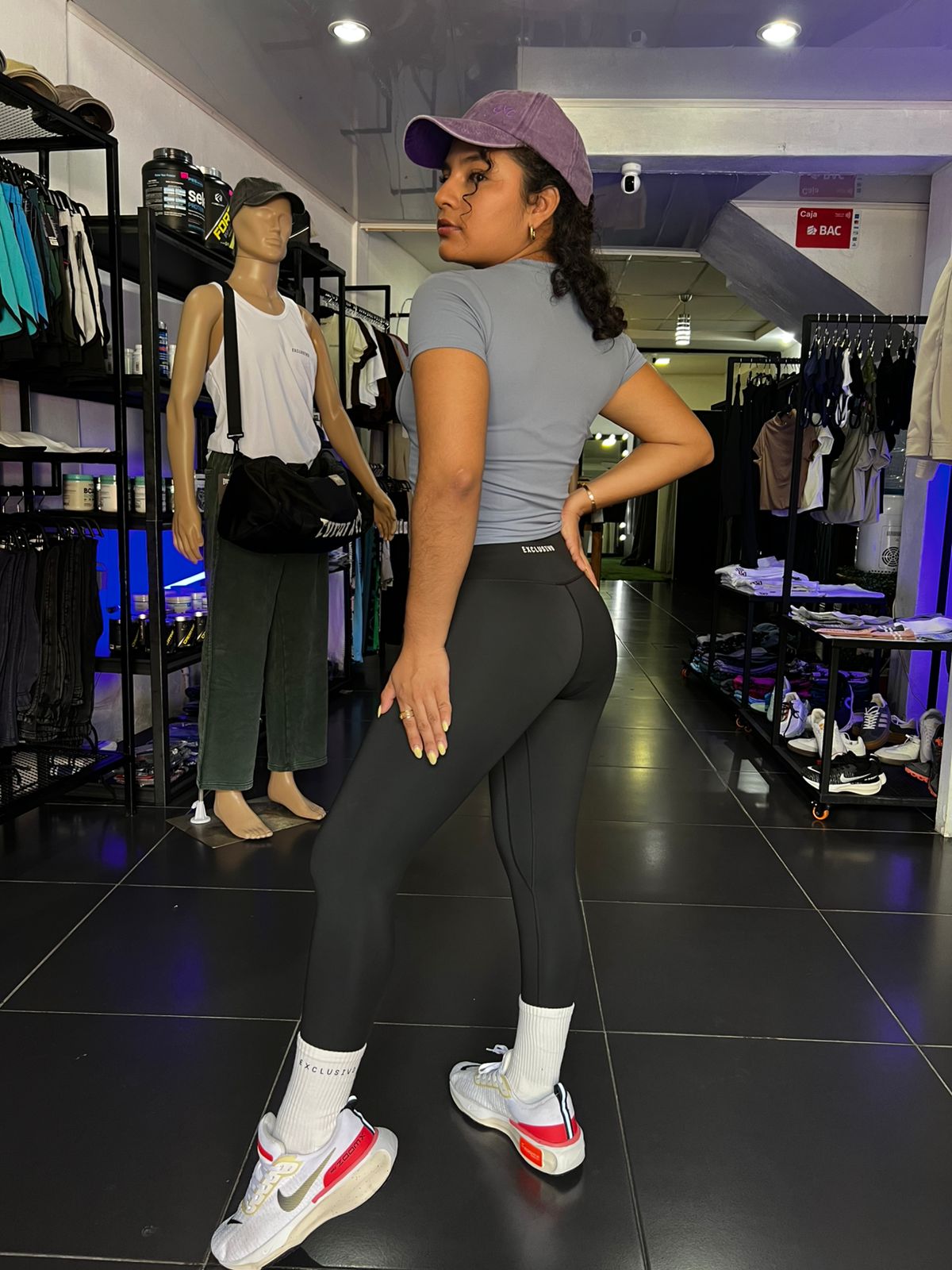 LEGGINS ESTILO YOGA- EXCLUSIVO