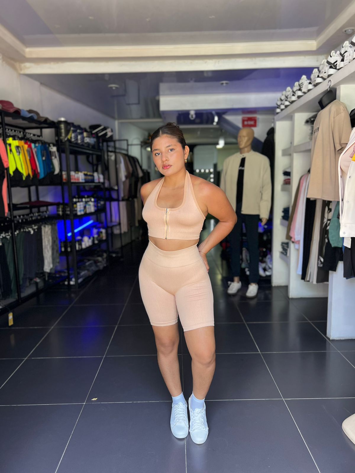 CONJUNTO CORTO TOP ZIPPER SEAMLESS