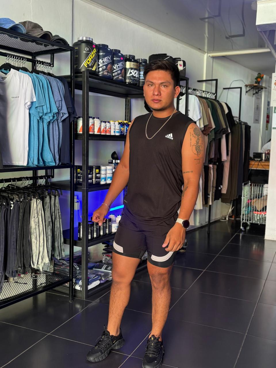CAMISOLA DE COMPRESION DEPORTIVA- ADIDAS