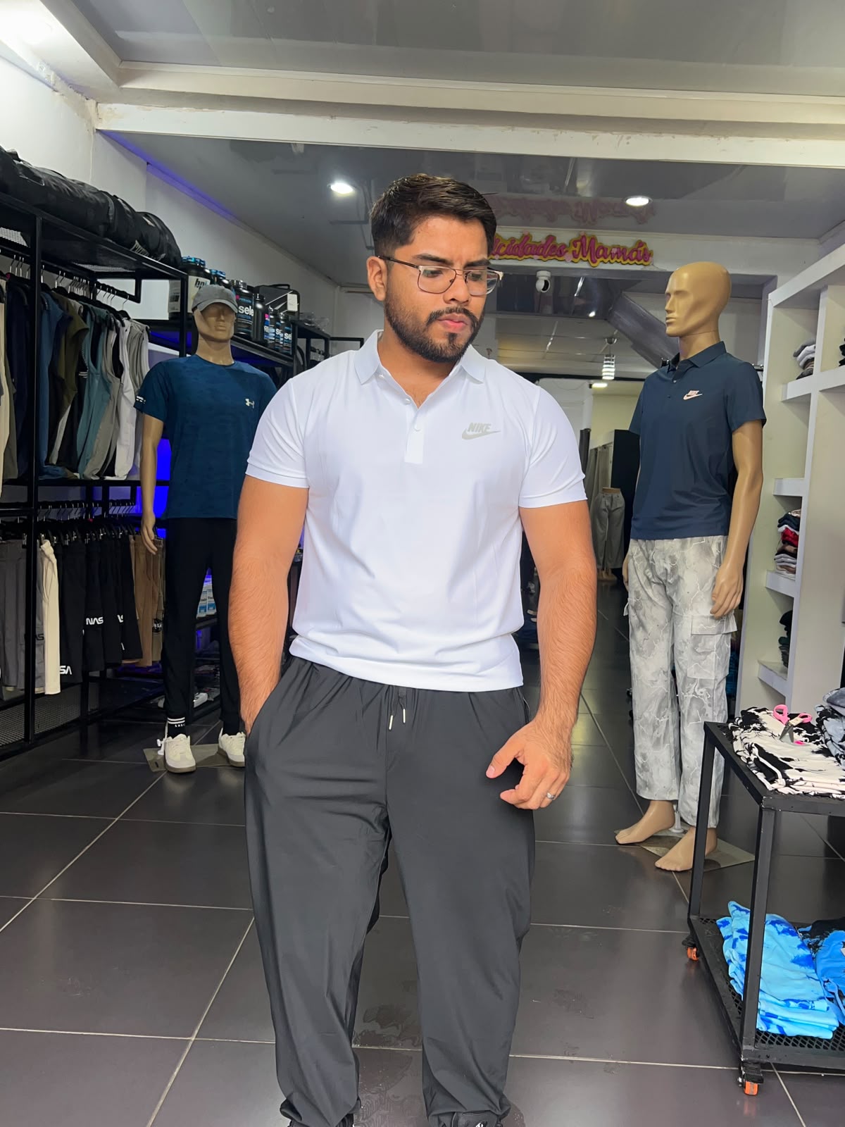 CAMISETA TIPO POLO NIKE  DRI - FIT